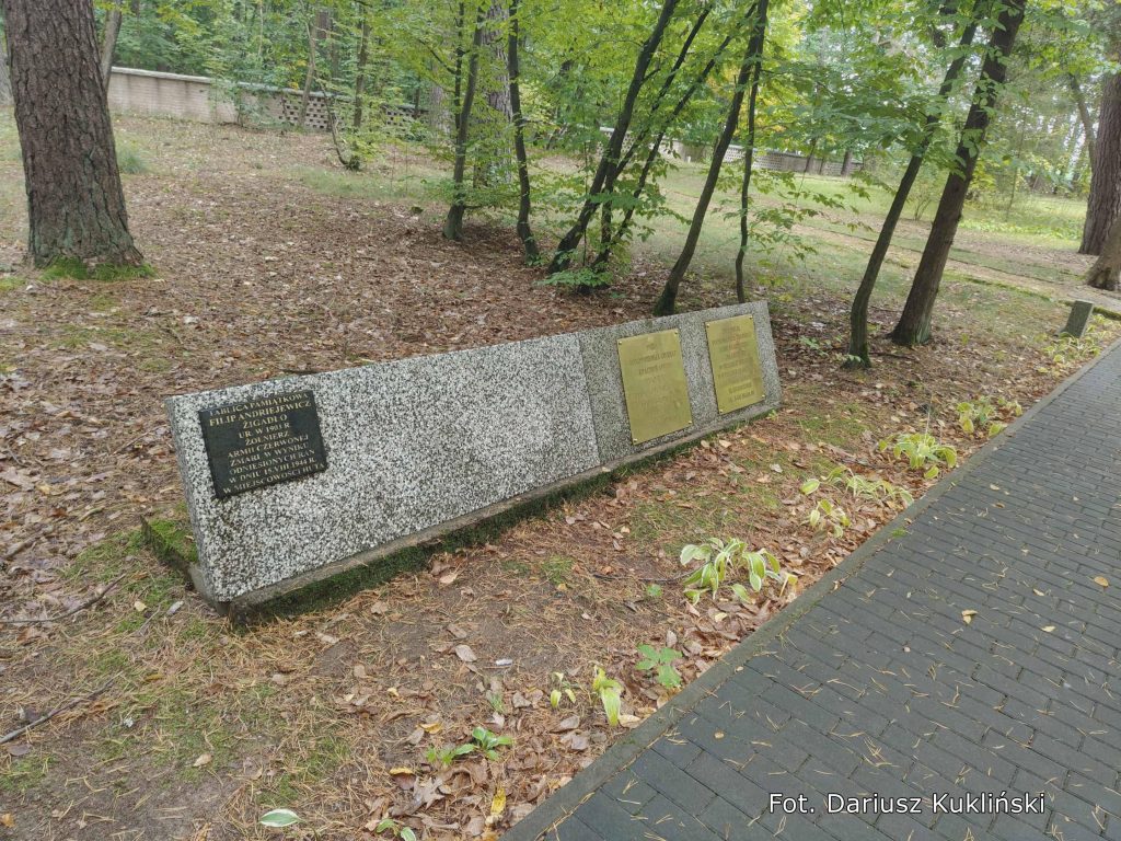 tablice inf cmentarz żołnierzy armii radzieckiej