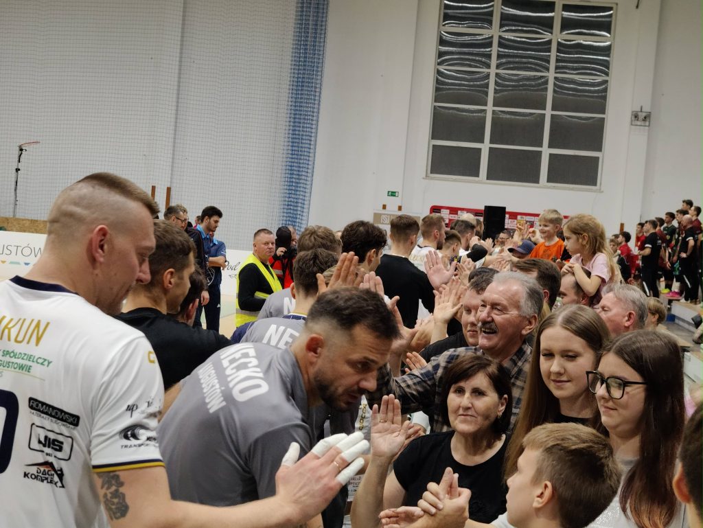 necko tomaszów (70)